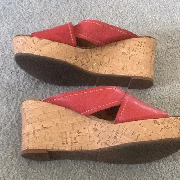 Slip on sandals - Picture 2 of 7